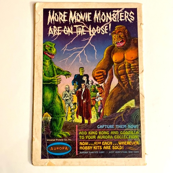 Batman comic - A Book-Length Spy-Thriller..."Zero Hour for Earth" - Picture 2 of 5